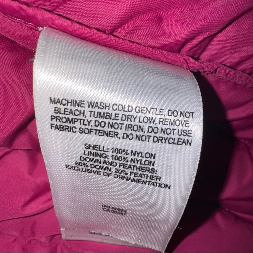 Mountain Hardwear Purple Puffer Jacket with Quilted Design Large - Picture 11 of 11
